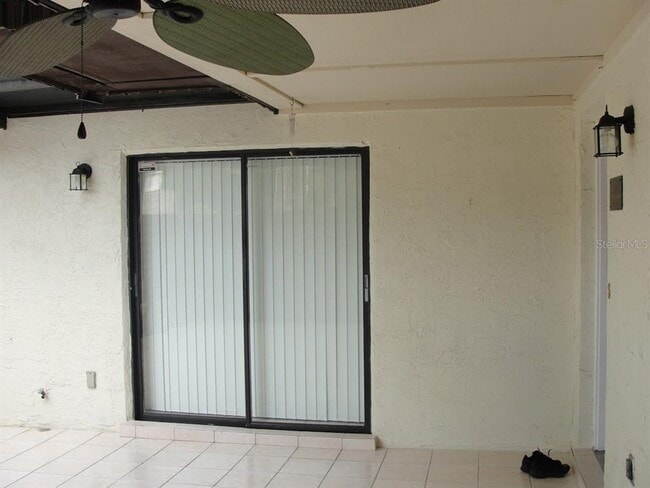 Photo - 15235 W Pond Woods Dr