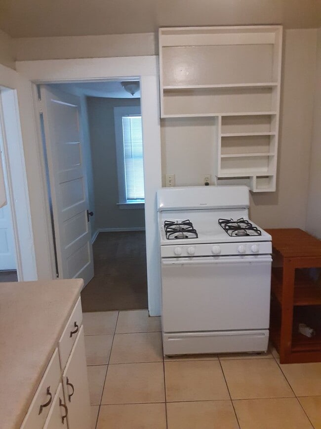 Photo - 1206 Broadway St Unit 1206 B