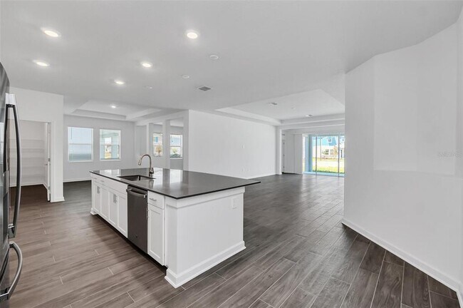 5768 Stephens Rd