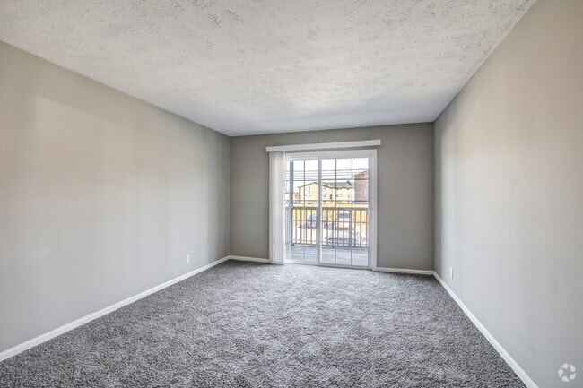 2BD, 1BA, 900SF