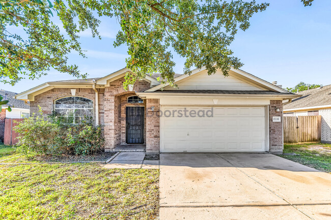 Photo - 17235 Glenpatti Dr Casa