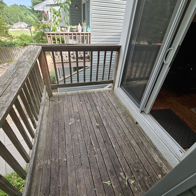 Photo - 8637 Beekman Pl Unit D