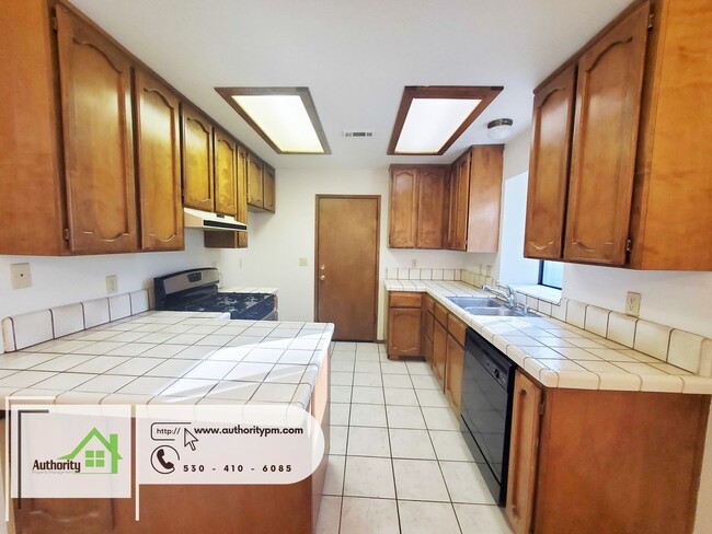 Photo - 3996 Morningsun Dr