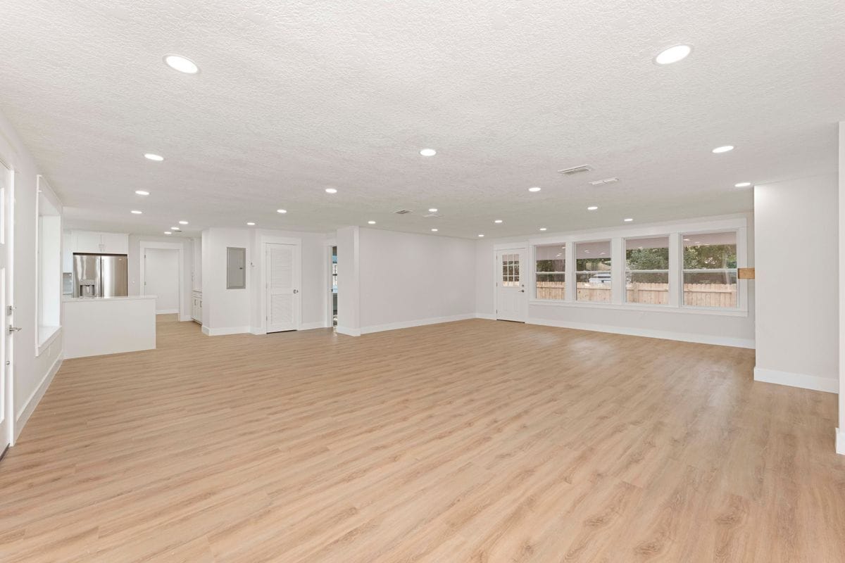 Photo - 4308 Worth Dr E