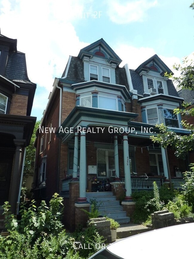Building Photo - 4332 Pine St Rental