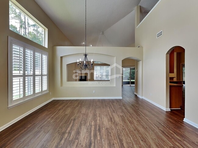 Photo - 2110 Thorn Hollow Ct