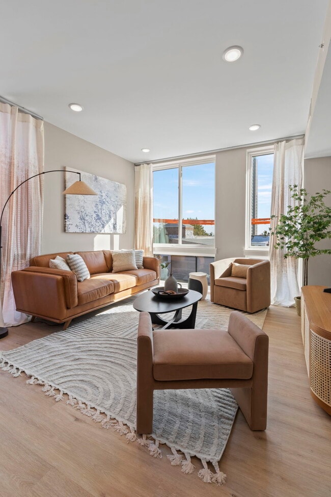 Five On Canal Apartments