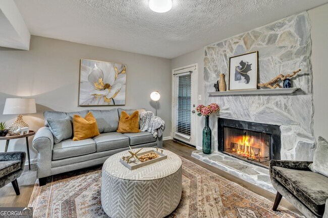 Photo - 1695 Wynndowne Trail