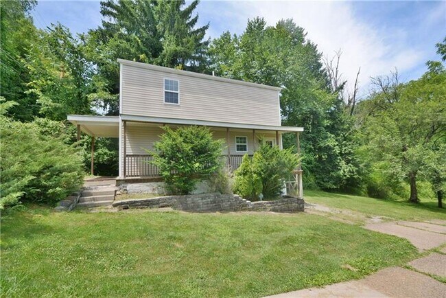 Photo - Adorable 2 Bed, 1 Bath Home in South Fayette - Covered Porches, Large Yard - Available as early a...