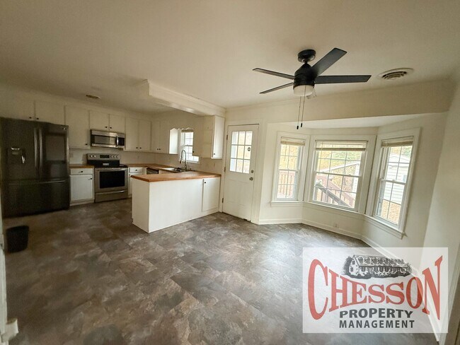 Photo - 510 Westwood Cir