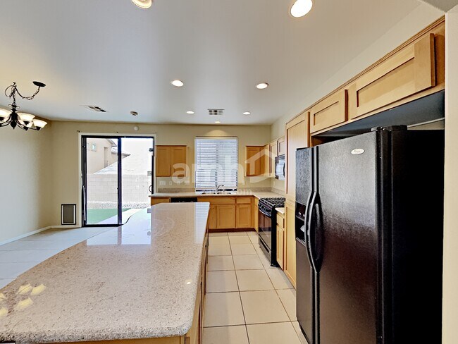 Photo - 3928 Yang Ct