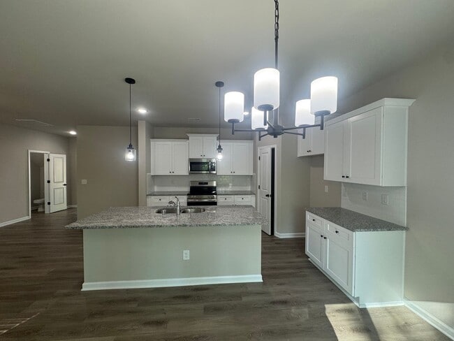 Photo - 2128 Clapham Ct