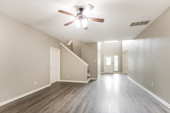 Photo - 3514 White Oak Point Dr