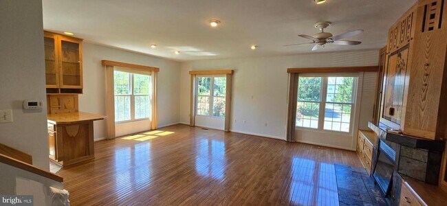 Photo - 2545 Logan Wood Dr