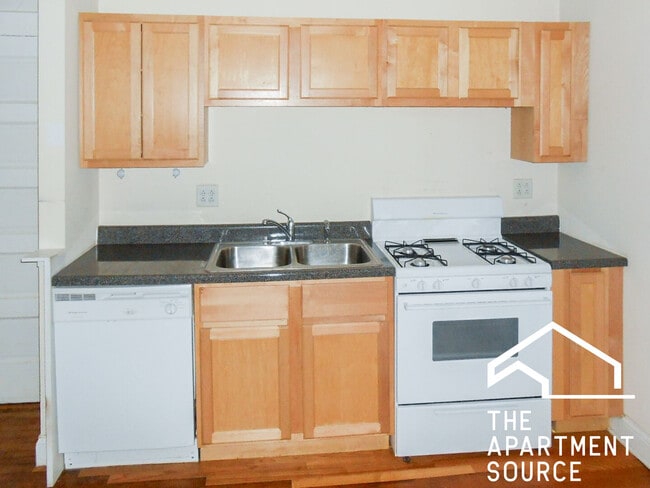 Building Photo - 5131 N Wolcott Ave Unit 1