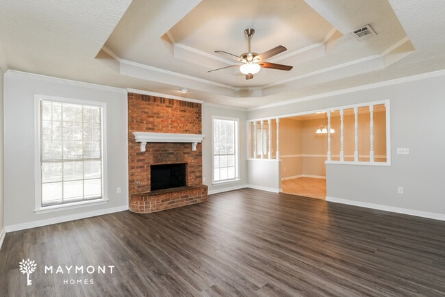 Photo - 360 Barfield Dr