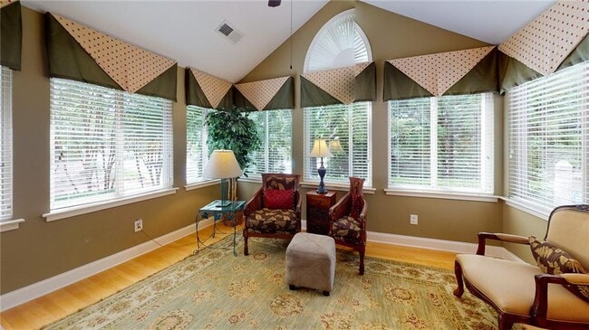 Photo - 100 Highlands Ridge Pl SE