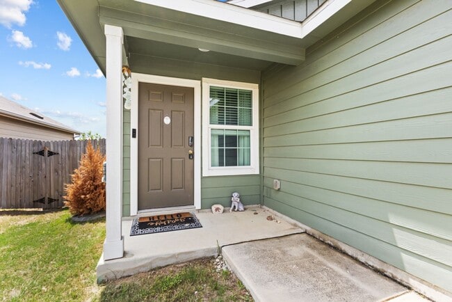 Photo - 3 Bedroom/2 Bath WaterWheel Subdivision