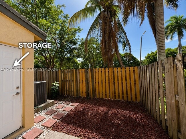 142 SE 28th Ter