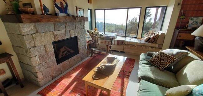 Building Photo - 34478 Iversen Rd