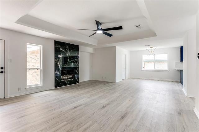 Photo - 1580 College Pkwy