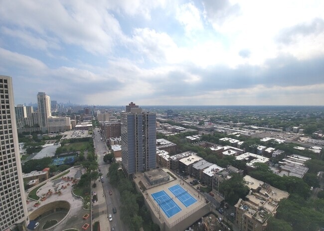 Photo - 5415 N Sheridan Rd Unit 3011