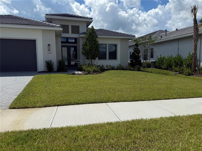 Photo - 4545 Mondrian Ct