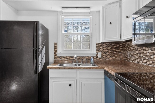 Photo - 215 N Pine St