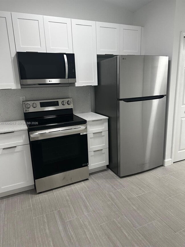 Photo - 2930 SE 12th Rd Unit 203-31