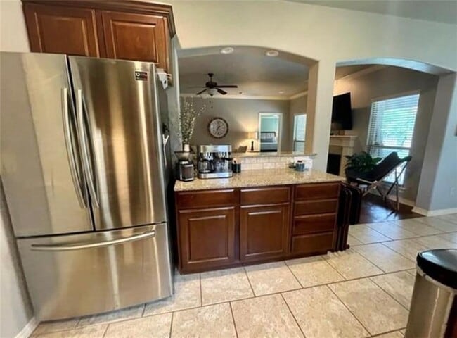 Photo - 2864 Vanike Dr