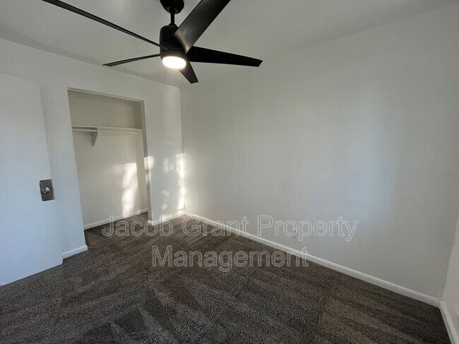 Photo - 575 Tiger Ave