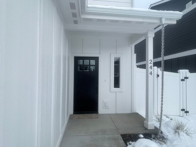 Photo - Brand New Hayden Townhome