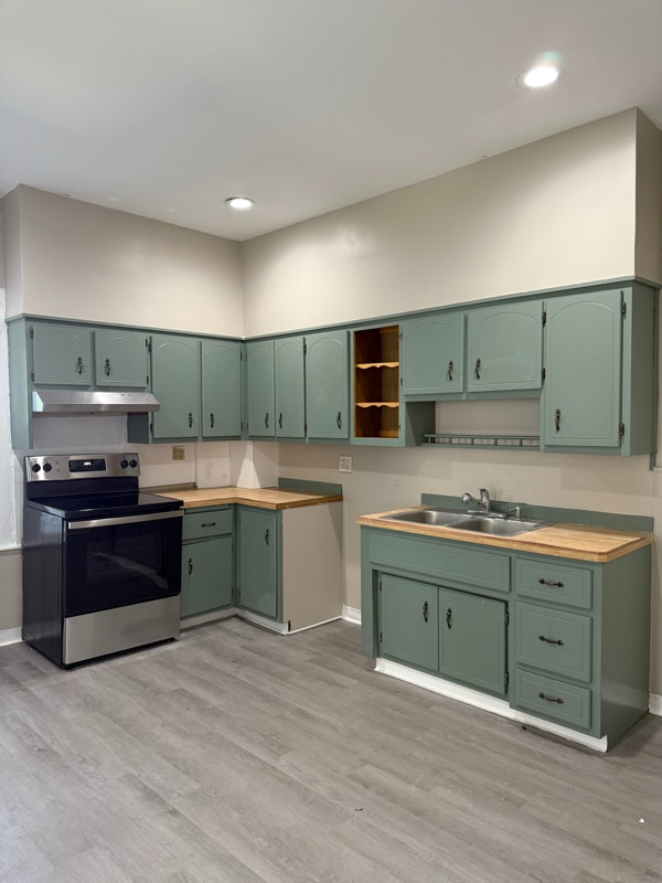 Building Photo - 1365-1365 Capouse Ave Rental