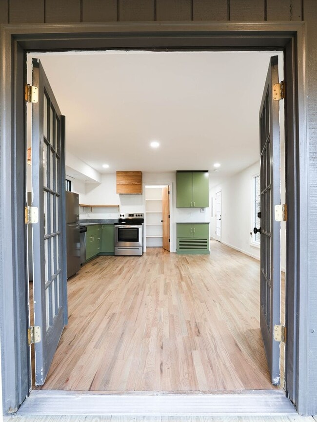 Photo - Picture Perfect wooded get away in Kingston Springs