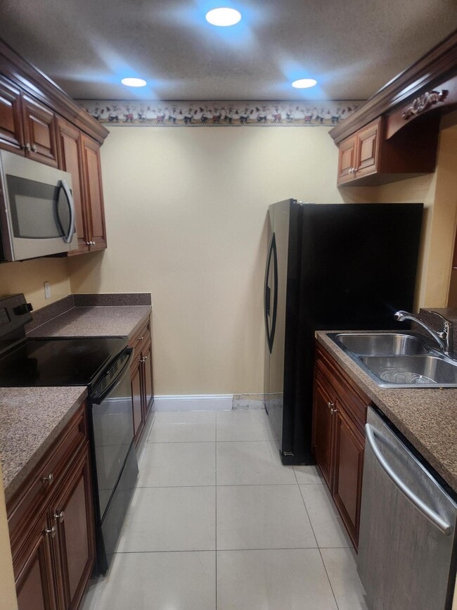 Photo - 5231 Pine Abbey Dr S