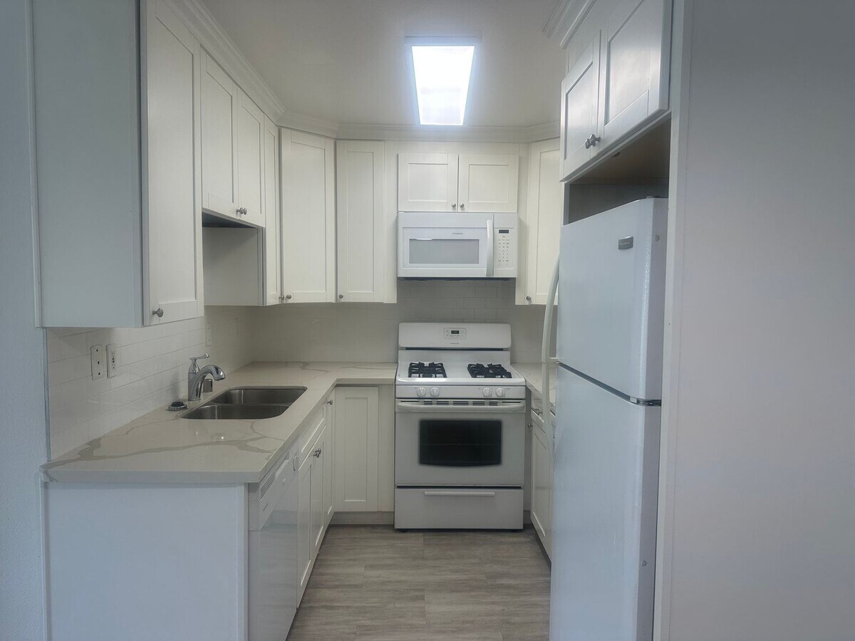 Photo - LUXURY LIVING AT AN AFFORDABLE PRICE