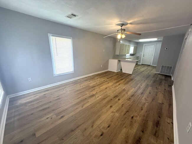 Photo - Cozy 2-Bed, 1-Bath Home with a large backyard!!
