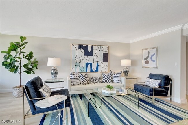 Photo - 2357 Gulf Shore Blvd N Unidad 107
