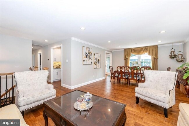 Photo - 4926 King David Blvd