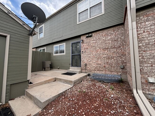 Photo - Large 2-story townhome with finished basement & 1-car garage!