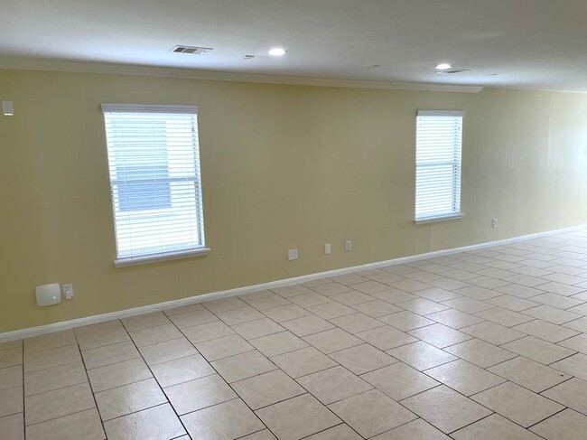 Photo - 22114 Orchard Dale Dr