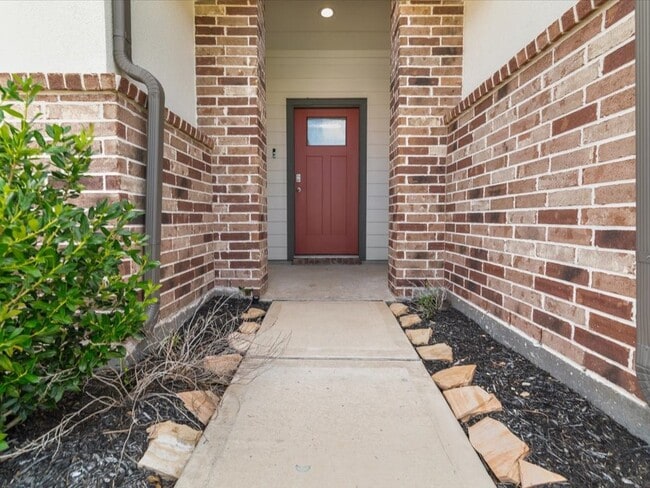 Photo - 1702 Maclane Ct