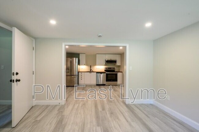 Photo - 55 Chesterfield Rd Unit 55B