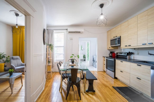 Photo - 2394 Rue Frontenac Unit ID1061585P