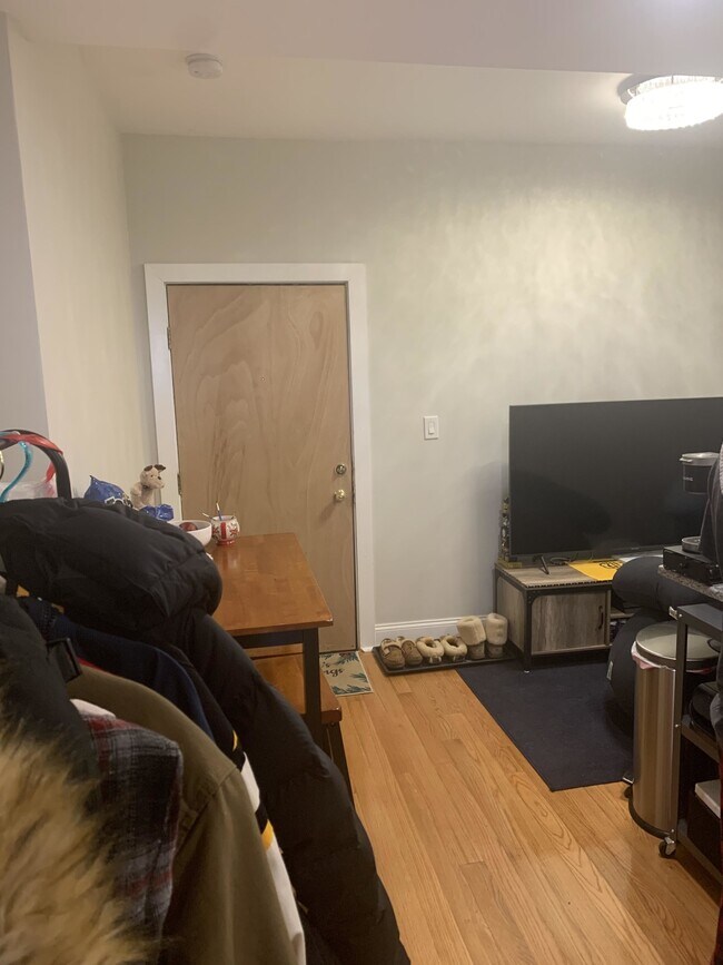 Photo - 1 Symphony Rd