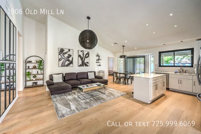 Photo - 1906 Old Mill Ln