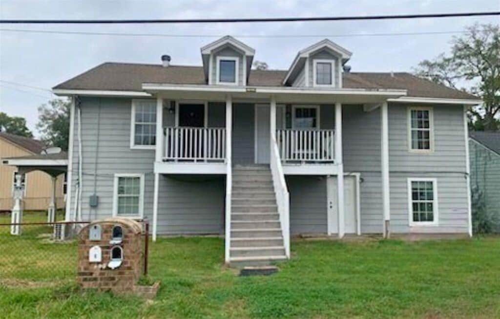 Photo - 245 E Pipkin St