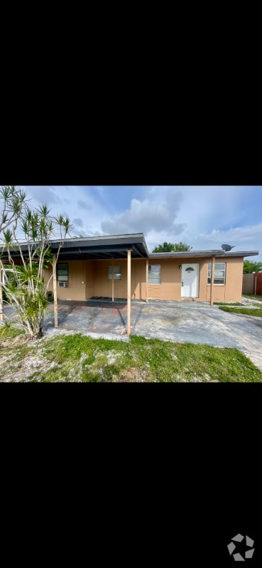 Building Photo - 3060 Key Ln Rental