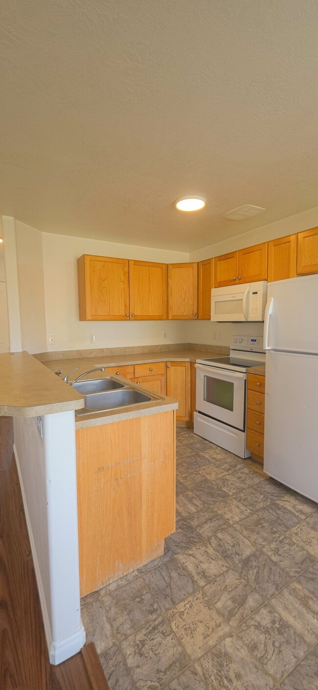 Photo - 3565 E Deloy Dr Unit 4