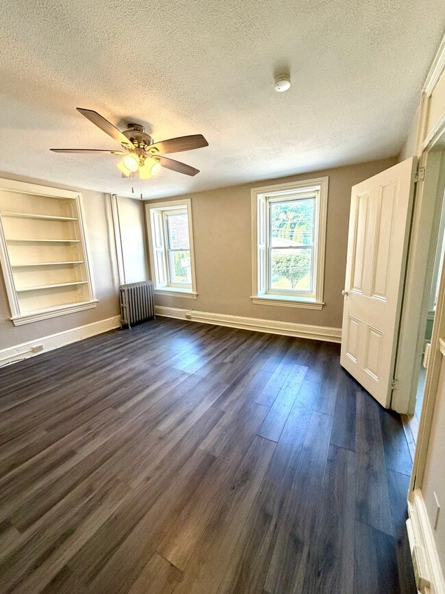 Photo - 49 N Main St Unit 3